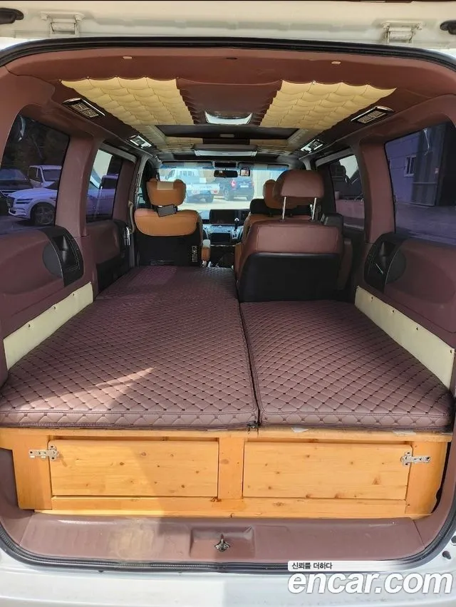 Nissan Elgrand 2004 thumb 8