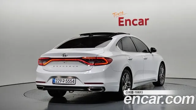 Hyundai Grandeur 2019 thumb 2