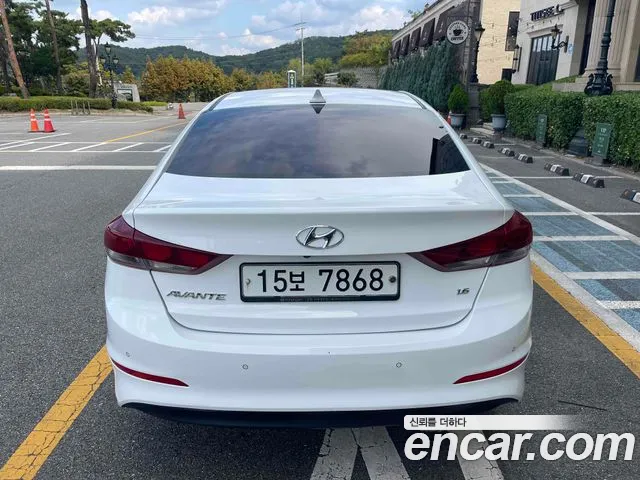 Hyundai Avante 2017 thumb 5