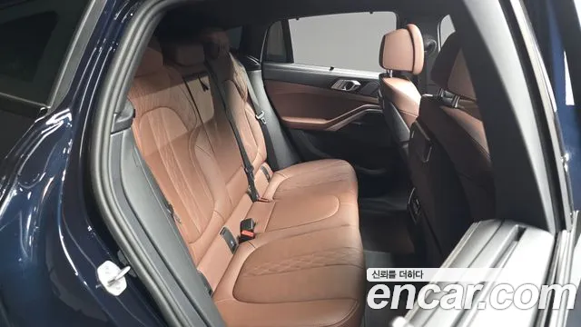 BMW X6 2023 thumb 11