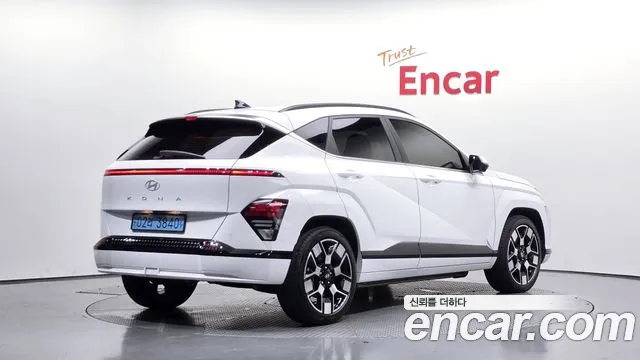 Hyundai Kona 2025 thumb 2