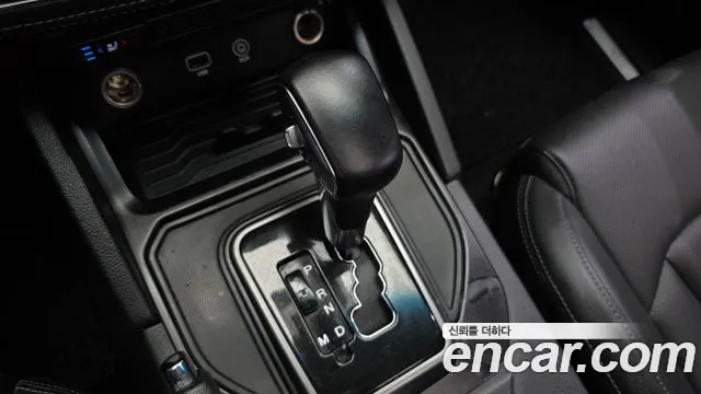 KG_Mobility_Ssangyong Rexton 2021 thumb 9