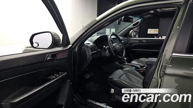 KG_Mobility_Ssangyong Rexton 2021 thumb 10