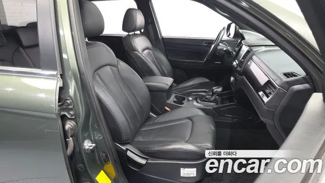 KG_Mobility_Ssangyong Rexton 2021 thumb 12