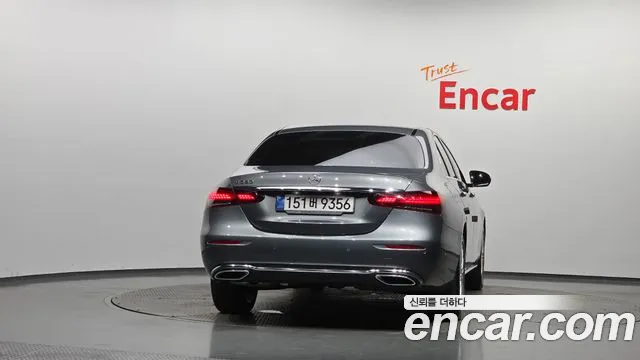 Mercedes-Benz E-Класс 2021 thumb 4