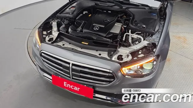 Mercedes-Benz E-Класс 2021 thumb 6