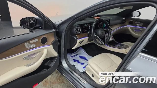 Mercedes-Benz E-Класс 2021 thumb 10