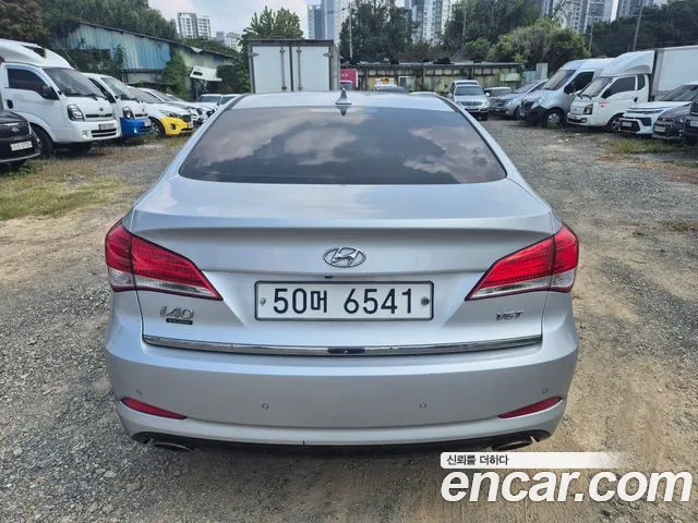 Hyundai i40 2012 thumb 4
