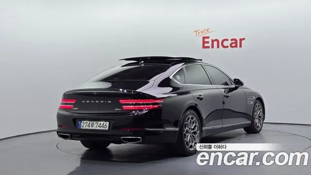 Genesis G80 2022 thumb 2