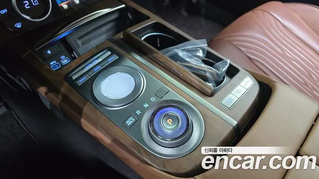 Genesis G80 2022 thumb 9