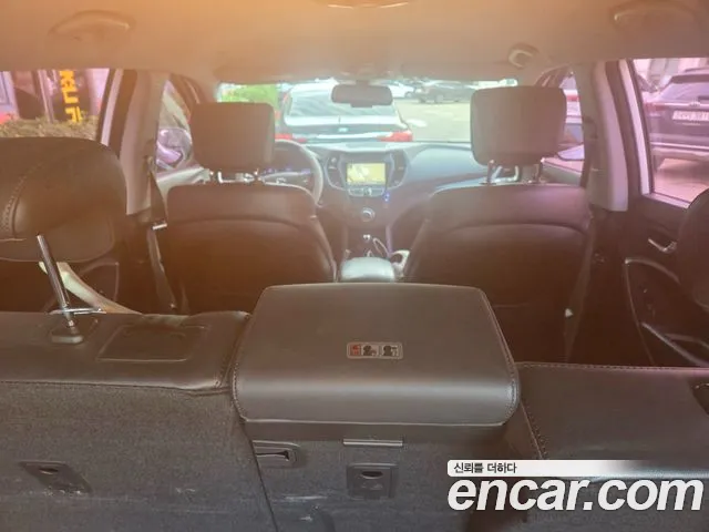 Hyundai Santa Fe 2013 thumb 6