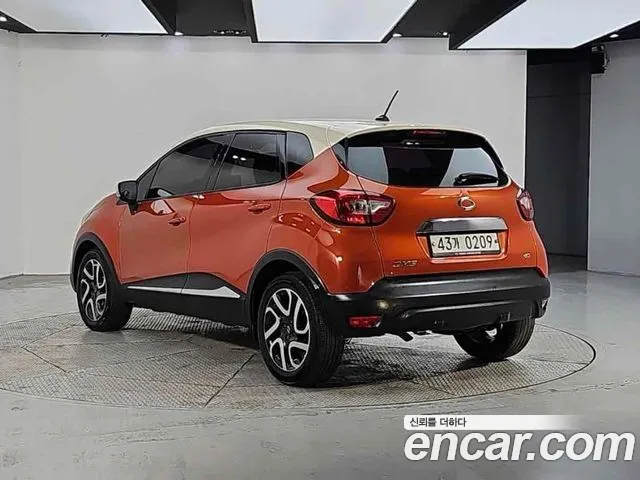 Renault-KoreaSamsung Captur 2015 thumb 3