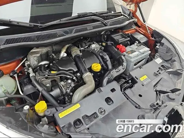 Renault-KoreaSamsung Captur 2015 thumb 6