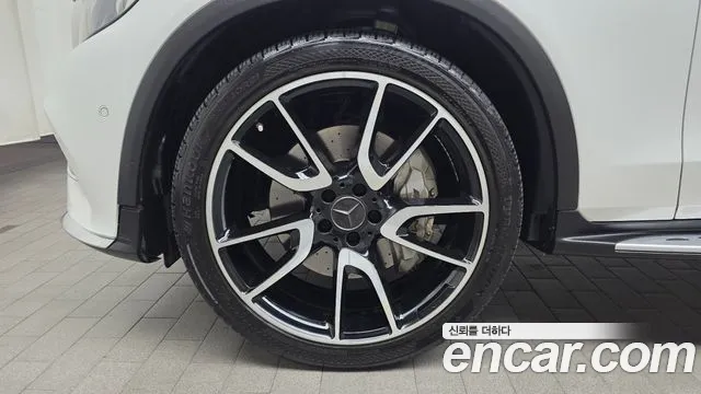 Mercedes-Benz GLC 2019 thumb 4