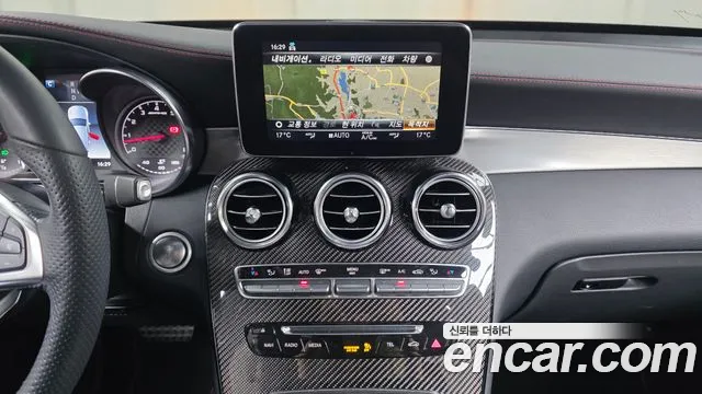 Mercedes-Benz GLC 2019 thumb 12