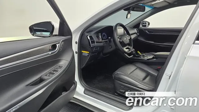 Hyundai Grandeur 2018 thumb 10