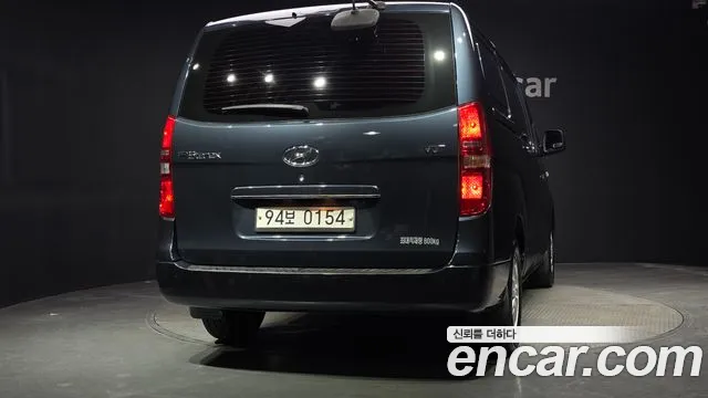 Hyundai Starex 2017 thumb 4