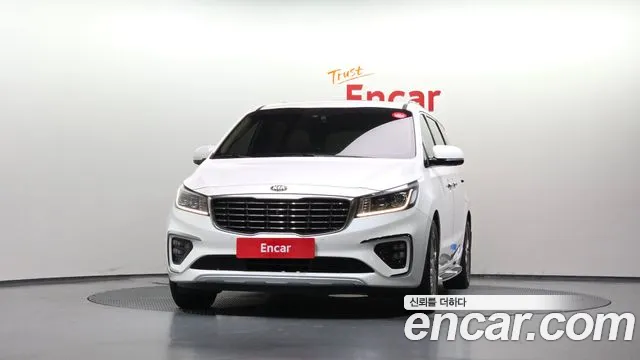Kia Carnival 2018 thumb 3