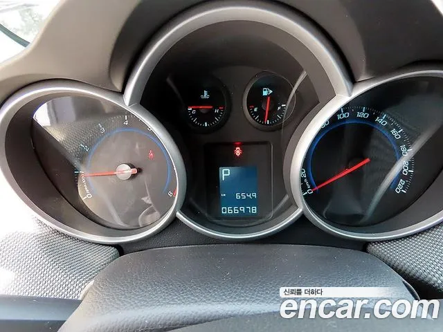 ChevroletGMDaewoo Lacetti 2009 thumb 9