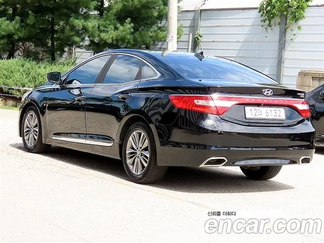 Hyundai Grandeur 2015 thumb 3