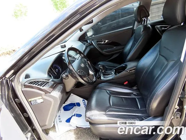 Hyundai Grandeur 2015 thumb 5