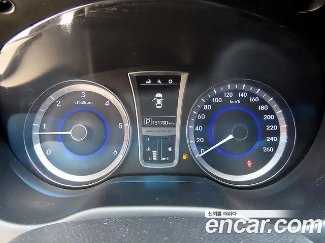Hyundai Grandeur 2015 thumb 9
