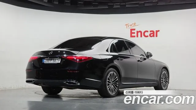 Mercedes-Benz S-Класс 2021 thumb 2