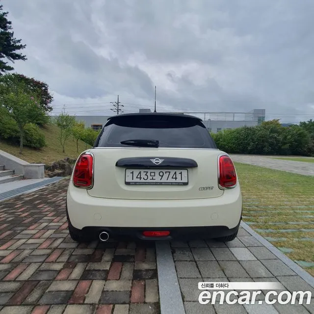 MINI Hatch 2020 thumb 4