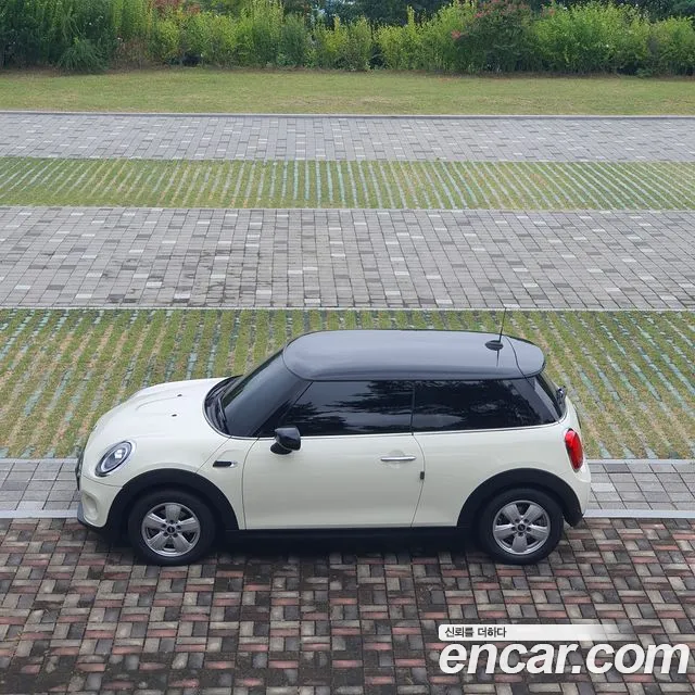 MINI Hatch 2020 thumb 12