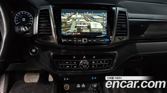 KG_Mobility_Ssangyong Rexton 2022 thumb 12
