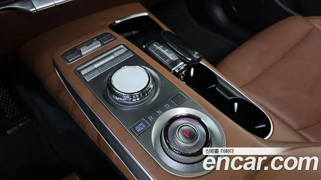 Genesis GV70 2021 thumb 9