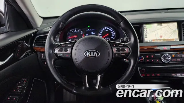 Kia K7 2016 thumb 12