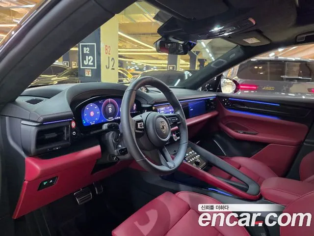 Porsche Macan 2026 thumb 9