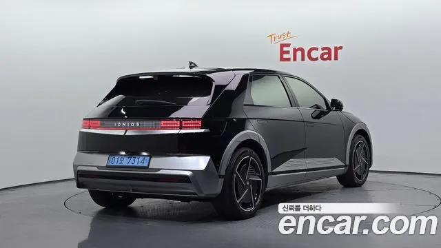Hyundai IONIQ 5 2024 thumb 2