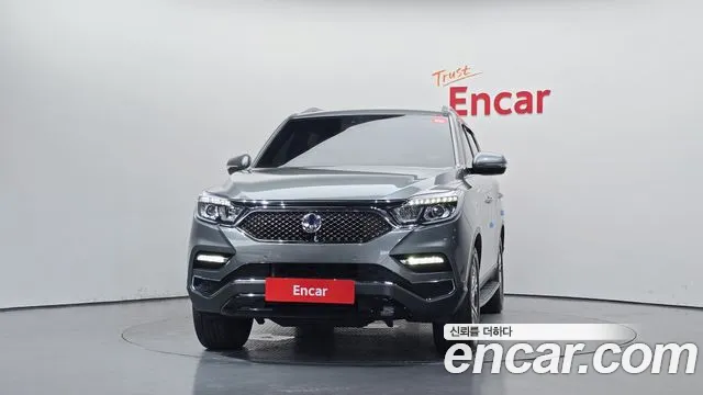 KG_Mobility_Ssangyong Rexton 2018 thumb 3