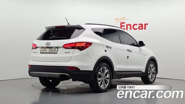 Hyundai Santa Fe 2014 thumb 2