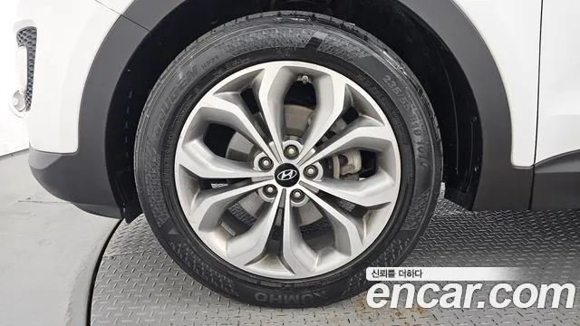 Hyundai Santa Fe 2014 thumb 5