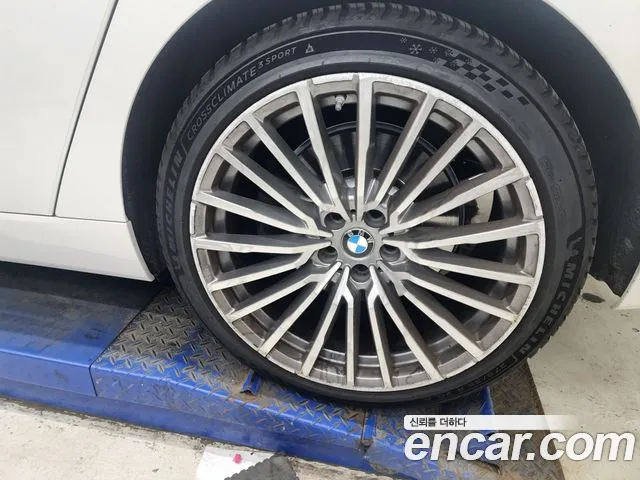 BMW Gran Turismo 2022 thumb 5
