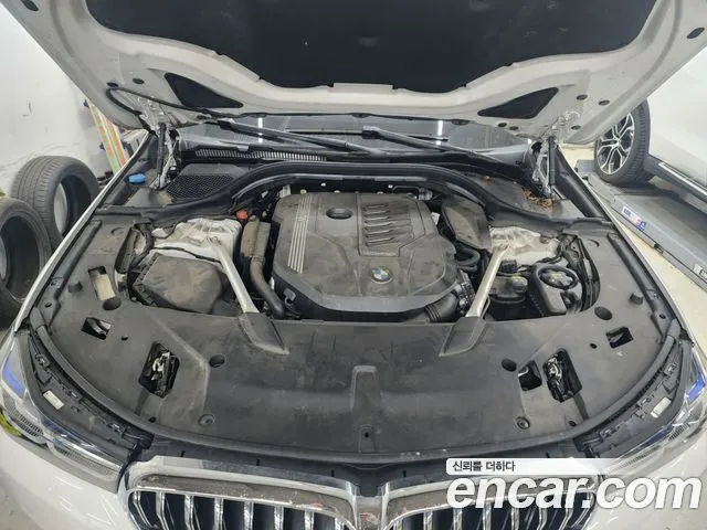 BMW Gran Turismo 2022 thumb 6