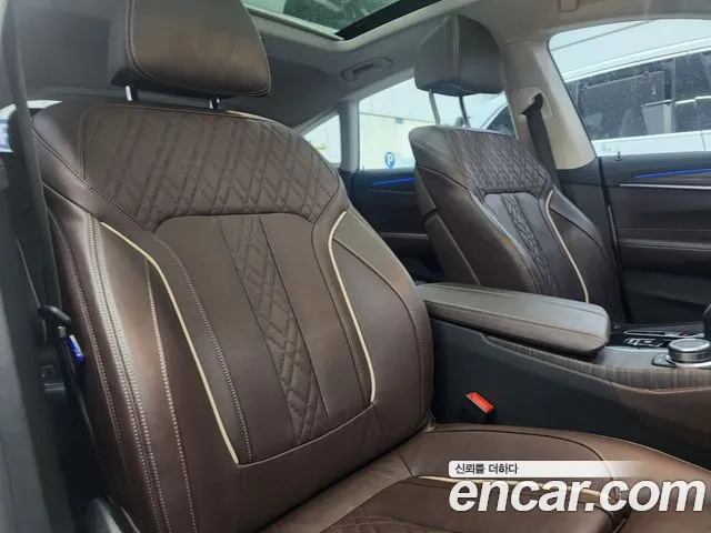 BMW Gran Turismo 2022 thumb 10