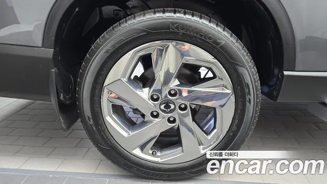 KG_Mobility_Ssangyong Rexton 2024 thumb 5