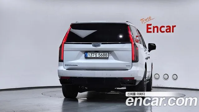 Cadillac Escalade 2022 thumb 4