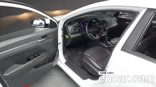 Hyundai Avante 2019 thumb 11