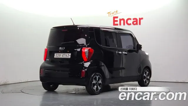 Kia Ray 2017 thumb 2