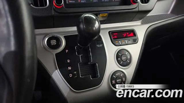 Kia Ray 2017 thumb 9