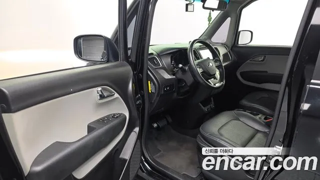 Kia Ray 2017 thumb 10