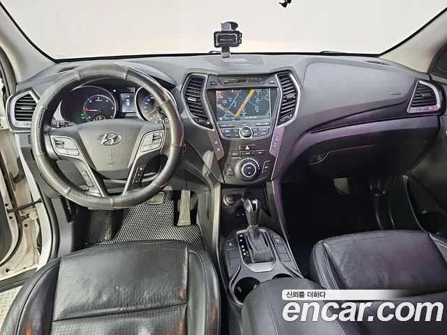 Hyundai Santa Fe 2012 thumb 5