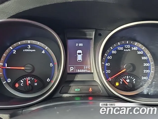 Hyundai Santa Fe 2012 thumb 7