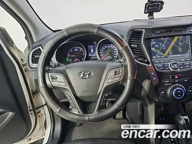 Hyundai Santa Fe 2012 thumb 9
