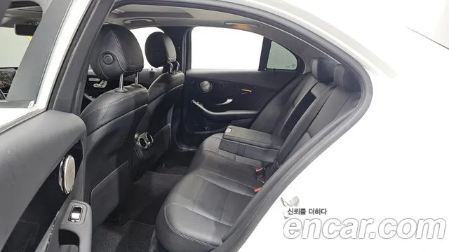 Mercedes-Benz C-Класс 2020 thumb 12